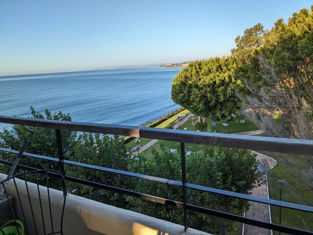 Seaside View Apartment Estepona Exteriér fotografie